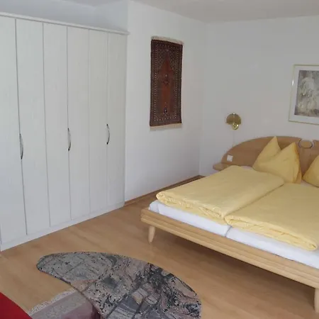 Chasa Vaidum Apartment Samnaun Room photo