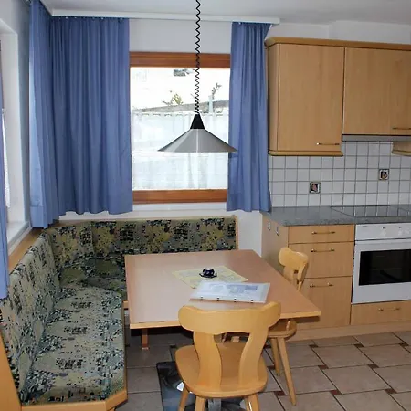Chasa Vaidum Apartment Samnaun Room photo