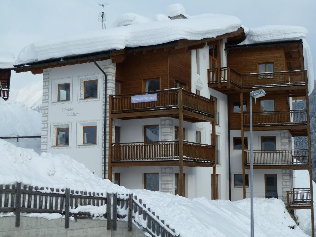 Chasa Vaidum Apartamento *
