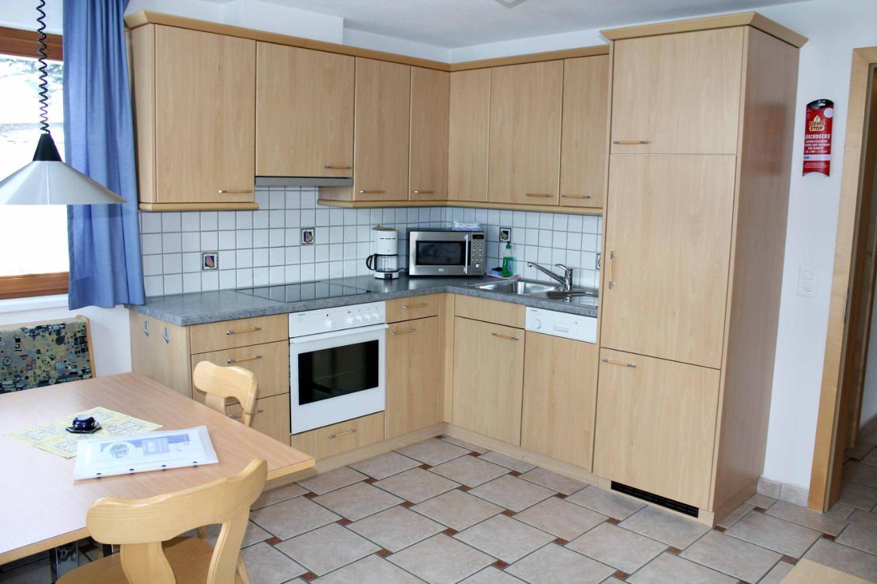 Chasa Vaidum Apartment *